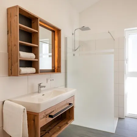 Artemis Bach (Tyrol)