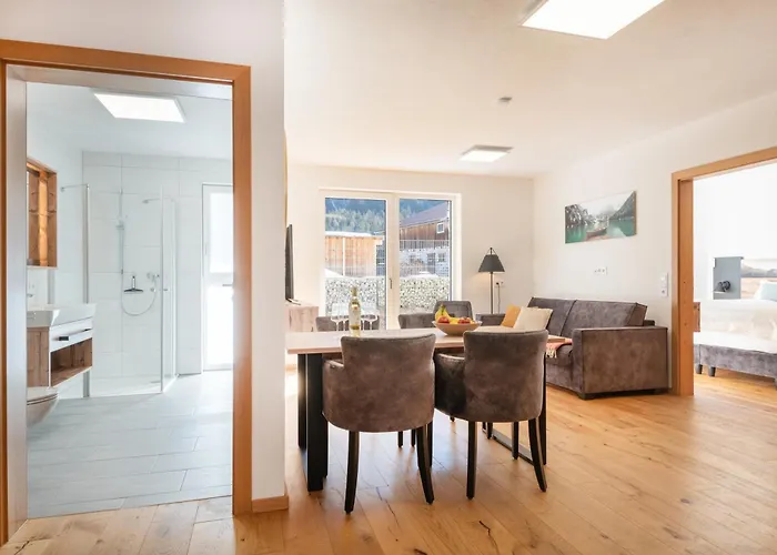 Artemis * Bach (Tyrol)